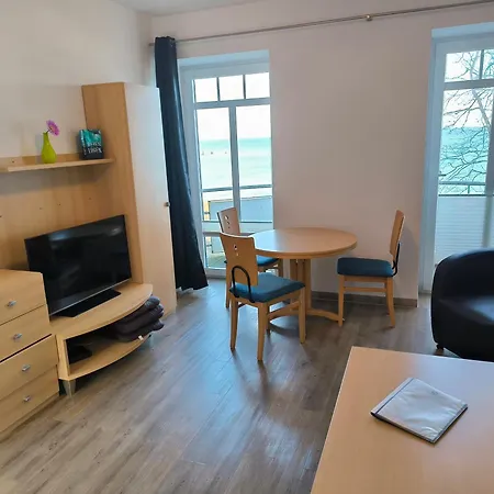 Ostseeresidenz Whg 03 * Goehren (Ruegen)